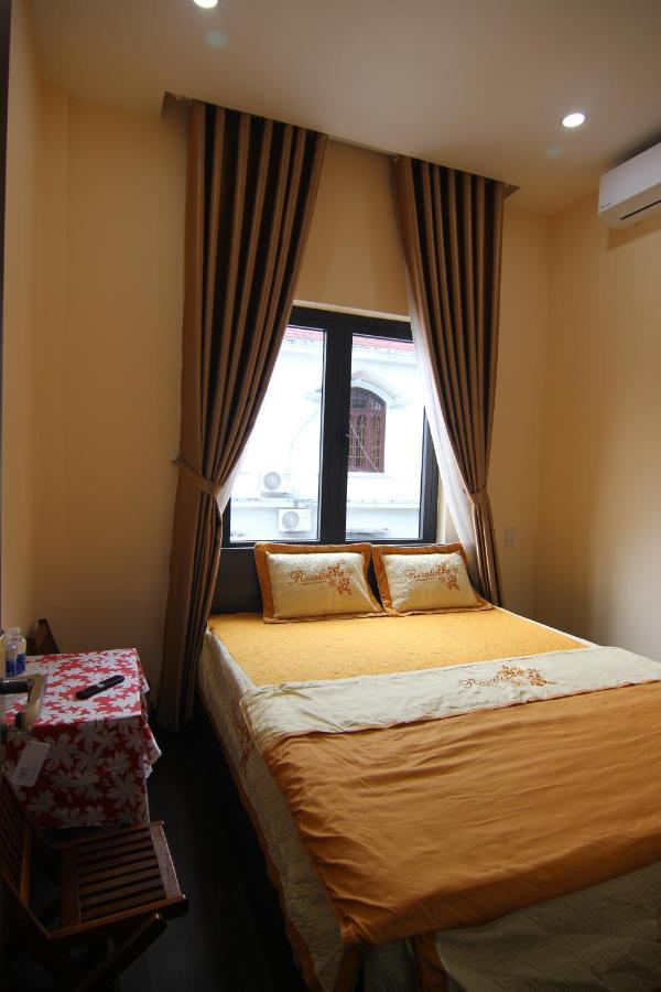 Dory Homestay Hue Buitenkant foto
